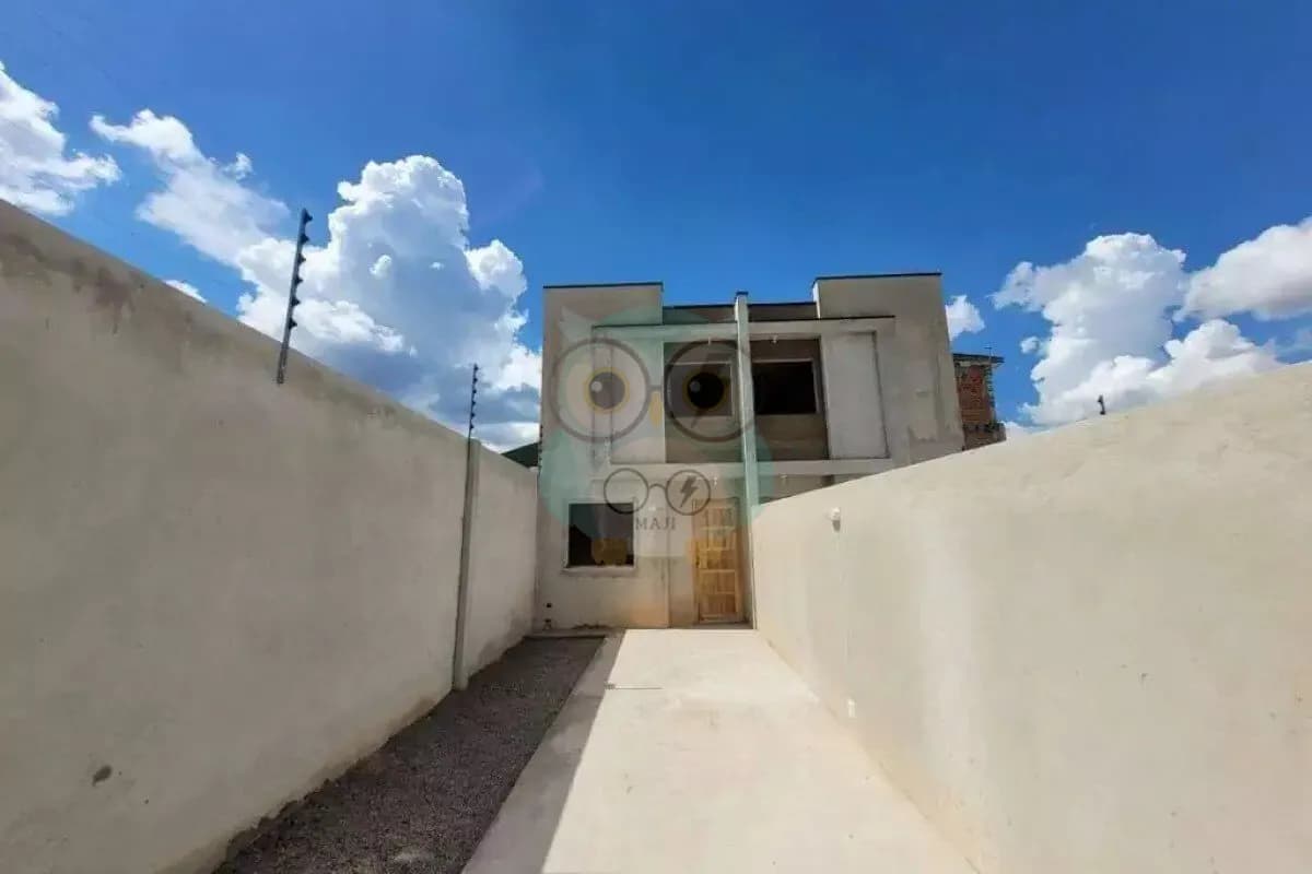 Sobrado para venda, 2 quarto(s),  Sítio Cercado, Curitiba - SO714