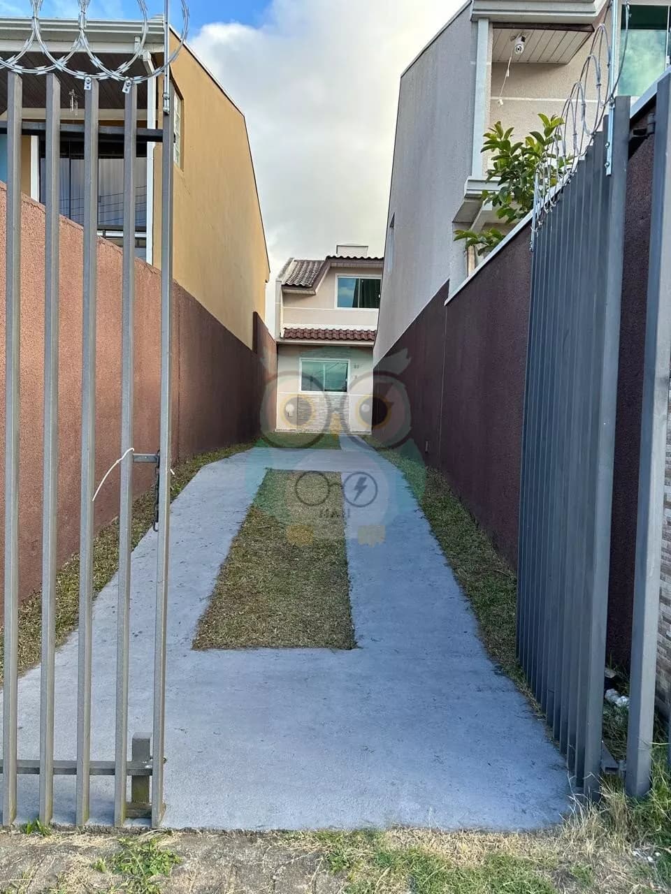 Sobrado para venda, 4 quarto(s),  Umbará, Curitiba - SO680