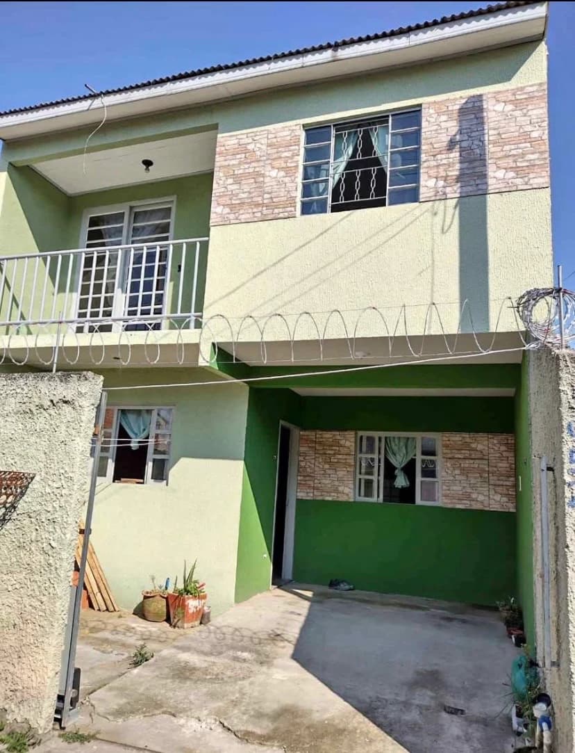 Sobrado a venda cajuru 245 mil