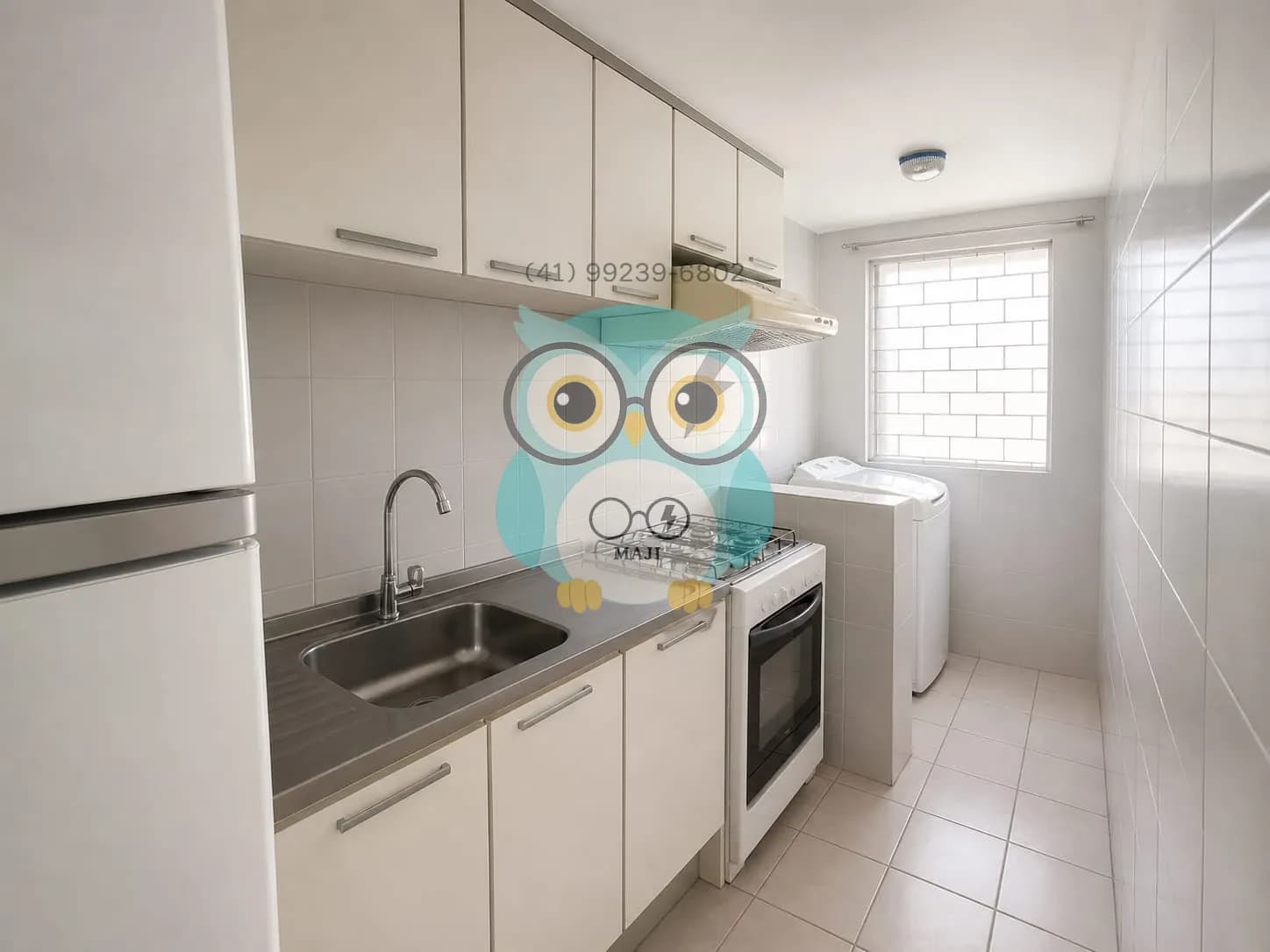 Apartamento térreo com 49 m² no Bairro Portão.